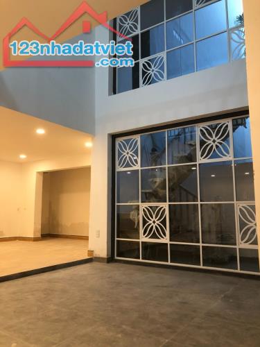 Cho thuê Mặt bằng kinh doanh 200m2 tại 405/53 Trường Chinh - Tân Bình - 1