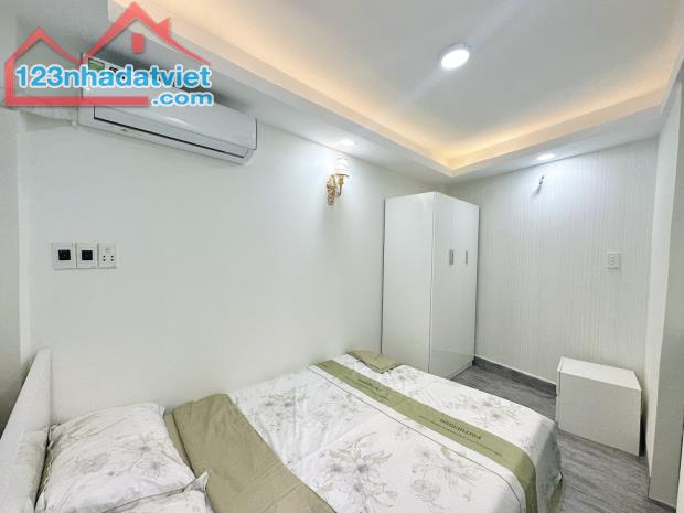 Bán nhà Nguyễn Công Hoan quận Phú Nhuận DT 30m2 chỉ 3ty