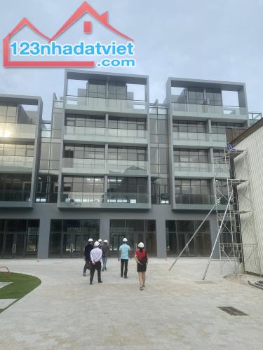 Shophouse biển Tuy Hoà Phú Yên chỉ từ 6,8 tỷ/căn DT108-168m2 cao 3-6 tầng sổ hồng gần biển - 2