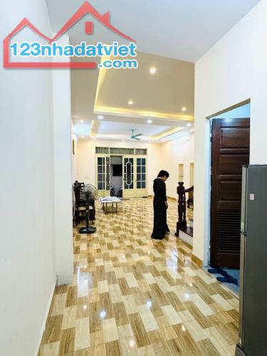 Bán nhà ngõ 32 An Dương, 50m2, mt 5m, 3,3 tỷ.