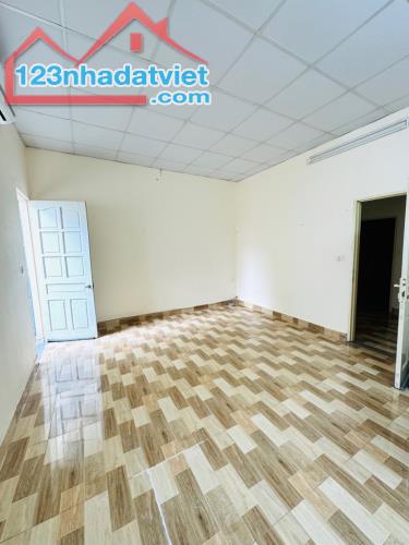 Bán nhà ngõ 32 An Dương, 50m2, mt 5m, 3,3 tỷ. - 2