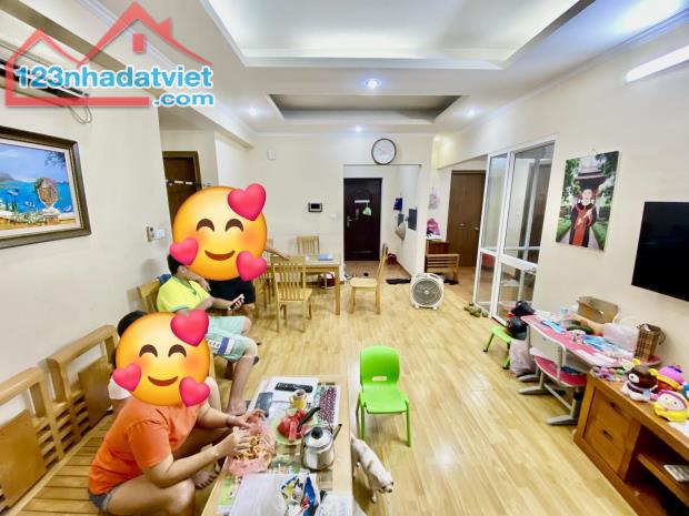 💥Tòa N09 mặt phố Thành Thái 109m 3PN, view công viên Cầu Giấy, 5.99 tỷ💥