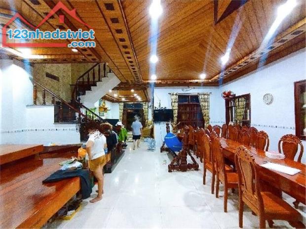 Bán Nhà riêng Siêu Đẹp Linh Trung DT 110m2, 5T, Hầm rộng, Xách vali  Ở Ngay Gần BV Đa - 2