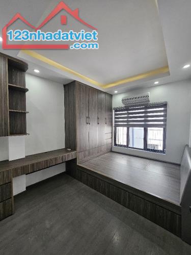 BÁN NHÀ ĐẸP PHỐ MINH KHAI 32M2, 5 TẦNG, MT 3.2M. GIÁ 4.45 TỶ - 4