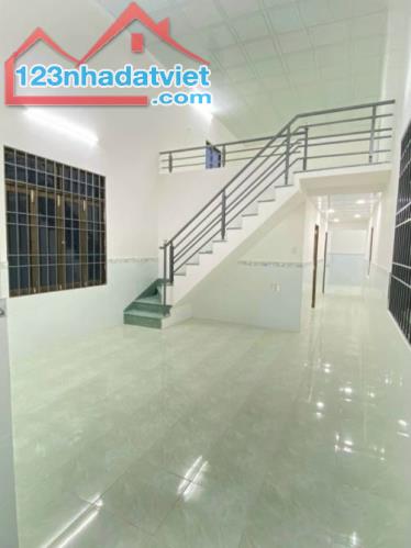 Bán nhà cấp 4 160m2 tại xã Tân Thới Nhì, Hóc Môn, giá 900 triệu. - 2