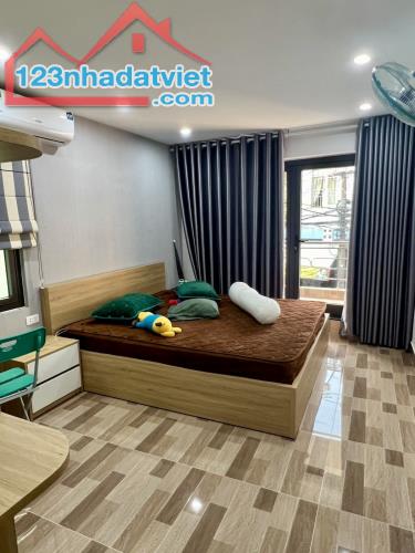 Nhà Thanh Khê,mặt tiền ra đường Trần Cao Vân,56m2 - 2 tầng - 4 ngủ, giá chưa tới 3,2 tỷ