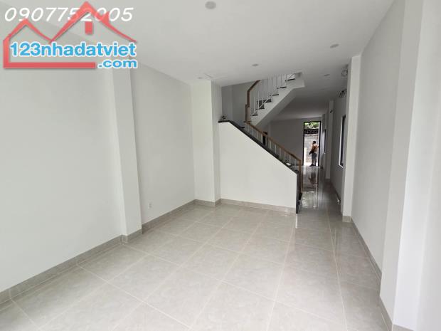 120M2 - NHÀ ĐẸP LINH XUÂN - CHỈ HƠN 6 TỶ - 4