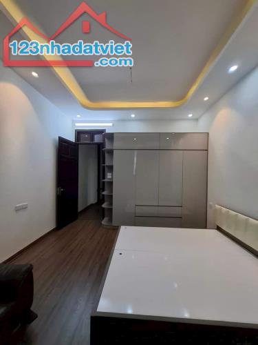 KIM NGƯU 5 tầng 47m² mặt tiền 4m rất đẹp Nhà Đẹp - 2