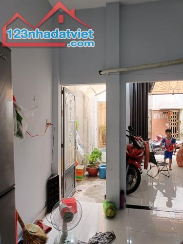 Bán nhà Bình Tân, đường Tỉnh Lộ 10, 51m2, 1 lầu, hẻm ba gác, Khu Tên lửa, nhỉnh 3 ty - 1