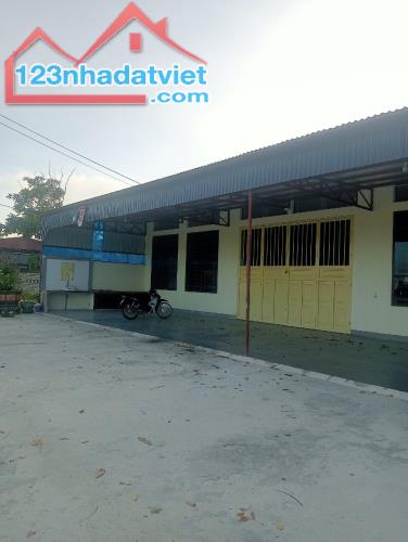 BÁN NHÀ ĐẤT CHÍNH CHỦ 360m2 Full Thổ Cư Lưu Thông Trước Nhà 26m, QL1A Quảng Xương, Thanh - 2