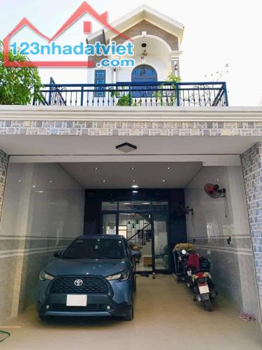 XE HƠI NGỦ TRONG NHÀ – DT 106M2 x 3T BTCT – NGAY LÃ XUÂN OAI, TNP A.