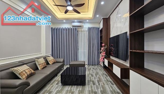 Có 1 0 2! Phố VIP Nguyễn Cơ Thạch, 50m ra phố, phân lô,  35m2*7T có thang máy, giá 9.3 Tỷ - 3