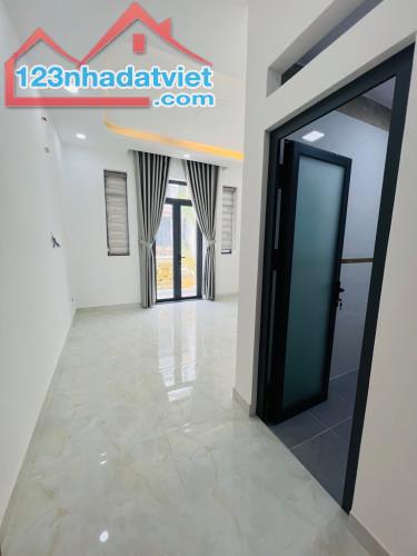 KHU PHÂN LÔ VIP HƯƠNG LỘ 2 - 57M2 - 5 TẦNG - 5PN - CHỈ 6,5 TỶ - 3