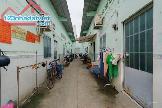 Bán Dãy Trọ 1 xẹc QL22 - 190m2- Tân Thông Hội- Hẻm Xe Hơi 7 chỗ giá 600tr