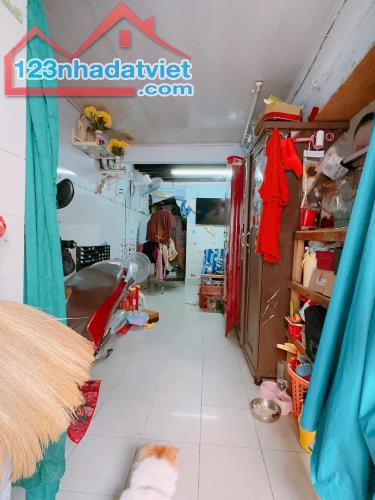 BÁN NHÀ CHÍNH CHỦ 70M2 XÓM CHIẾU QUẬN 4 - NHỈNH 5 TỶ TL. - 1