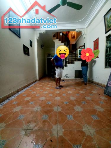 Bán gấp nhà phố Trương Định- Hai Bà Trưng DT 37m x 5 tầng, MT 3.5m, giá 5.8 tỷ - 3