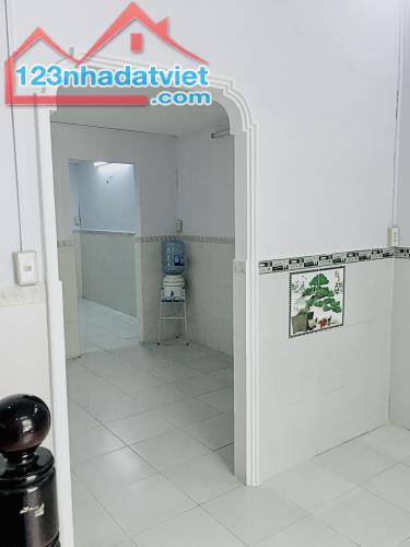 Nhà View Đẹp Hẻm 6M  Đường Phạm Thế Hiển Phường 5 Quận 8 TP HCM