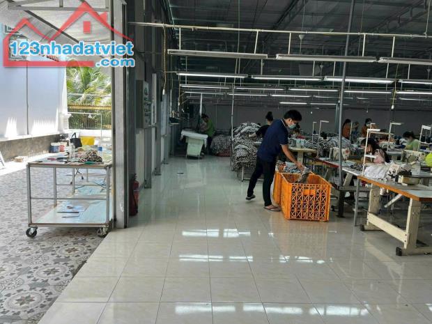 Biệt thự, xưởng may tổng dt 1500m2 xã Trung Hòa, huyện Chợ Gạo, Tiền Giang, giá 6.9 tỷ - 4