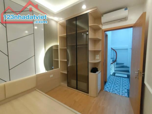 KIM MÃ, BA ĐÌNH 30M2 x 5 TẦNG, NHÀ SIÊU ĐẸP, FULL NỘI THẤT, 2 THOÁNG – VÀI BƯỚC CHÂN RA - 2