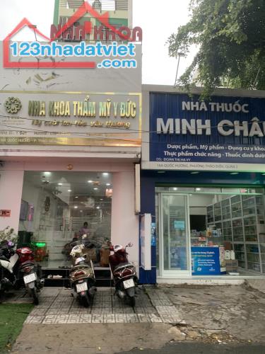 Bán nhà MT Quốc Hương - trệt 2 lầu - HĐT 50tr/th - 30 tỷ