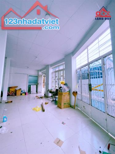 Bán nhà 1 trệt 1 lầu góc 2 mặt tiền, Tam Hiệp, Biên Hòa, 100m2, giá 3 tỷ 500. - 2