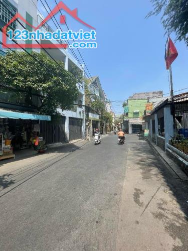 Nhà Hẻm Xe Tải, 5 tầng đúc, Lạc Long Quân, Tân Bình, 65m2, 4.7x15m, nhỉnh 9 tỷ TL - 2