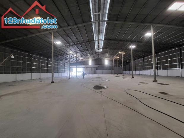 Cho thuê 2100m2 Xưởng Thuận An , Gía : 100 triệu / tháng , PCCC Thẩm duyệt