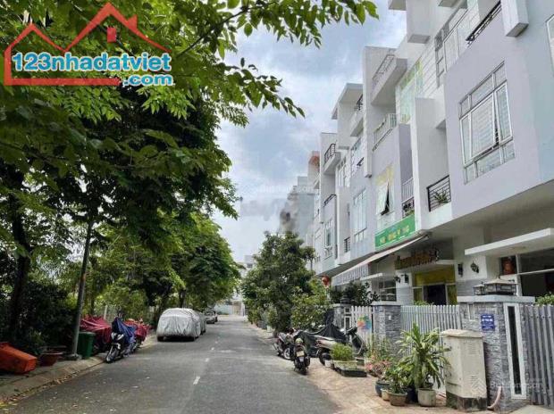 Cần bán gấp lô đất 100m2, giá 1 tỷ 1 cạnh khu tái định cư sân bay Long Thành, SHR - 1