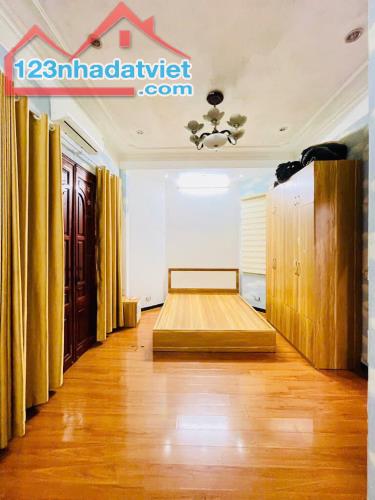 VIP! BÁN NHÀ ĐẸP PHỐ CỰ LỘC-THANH XUÂN, DT 135.5M2, MT 12M, GIÁ CHÀO 18.8 TỶ, LÔ GÓC - 1