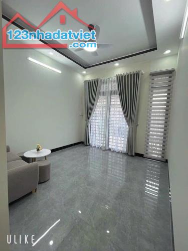 cần bán gấp căn nhà ở Trung Chánh - Hóc Môn,94m2 ,SHR, 710tr - 1