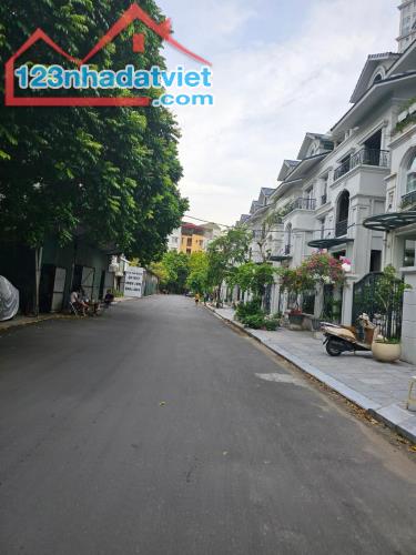 Bán nhà Mặt Ngõ Võ Chí Công, cạnh HDI 172m2 MT 6.1m xây 6 tầng thang máy, VỈA HÈ Ô TÔ - 3