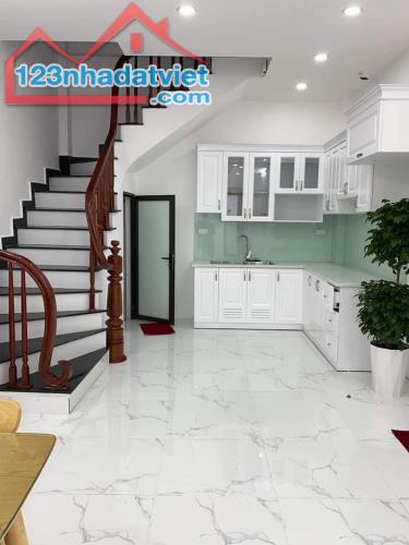 Siêu phẩm lô góc LA Tinh – 4*T 30m2. Ô tô đỗ cách 10m , 5p ra KDT đô nghĩa , giá chỉ 3tỷ15 - 1