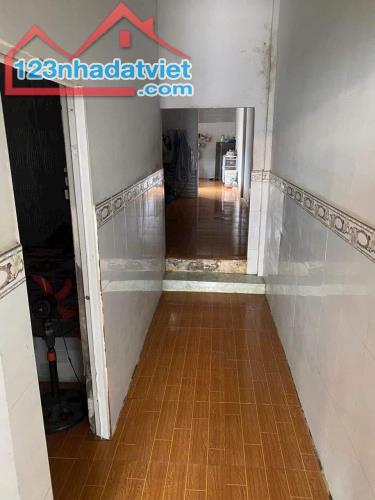 Bán nhanh Căn nhà ở Phạm Thị Giây Thới Tam Thôn 105m2 Sổ Hồng Riêng 690triệu Bao Phí - 1