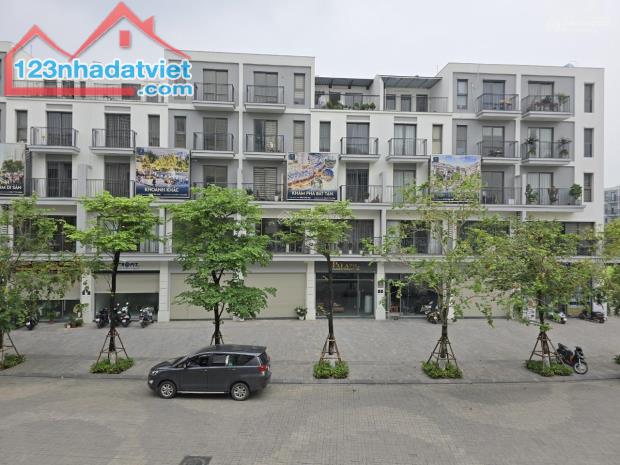 Vỡ nợ Bán gấp căn Shophouse The Manor Central Park, 120m2 giá 220 triệu/m2