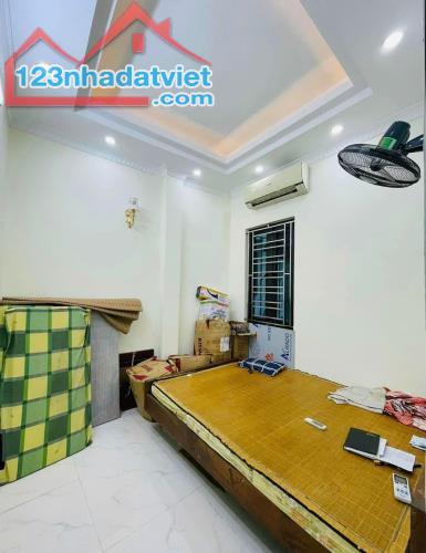 BÁN NHÀ ĐẸP 1.45 TỶ 3 TẦNG 45M2 NGÕ NGẮN CÙ CHÍNH LAN - 3