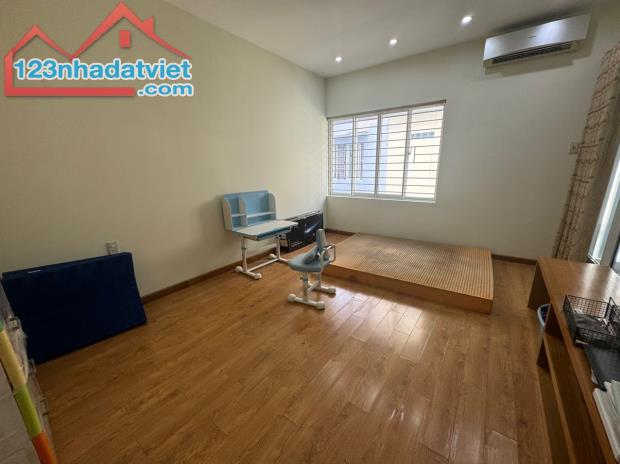 🏠🏠🏠 Cần bán nhà  mặt tiền đường Số 13A KDC Trung Sơn - Bình Hưng, Huyện Bình Chánh ✅️Di - 5