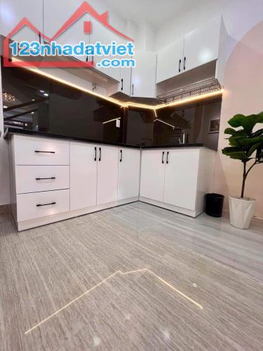 CHỦ GỬI CẦN BÁN GẤP NHÀ HẺM ÔTÔ 5m 60m²-3tỷ050 Đường Lê Văn Chí, Quận Thủ Đức - 4