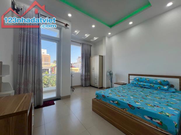 Bán nhà mặt tiền đường Nhị Hà , Phước Hoà , Nha Trang - 5