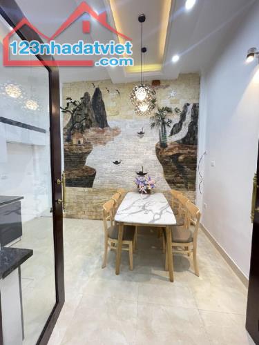 BÁN NHÀ ĐẸP PHỐ TRƯƠNG ĐỊNH, 50M2, 4 TẦNG, MT 4.3M. GIÁ 7.95 TỶ - 1