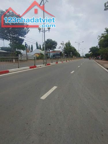 thôn 9 đak cấm tp.kon tum 5x39 thổ cư 190m2 giá siêu rẻ giá siêu đầu tư cho khách hàng và - 1