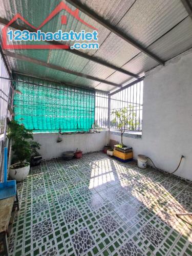 Nhà chợ Thạnh Xuân 21 Q12, 71m2, 2 lầu, 3PN, 4x18m, Đ.7m chỉ 4.x tỷ - 3