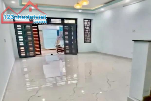 Bán nhà hẻm 6m, Tỉnh Lộ 43, Thủ Đức, 84 m², 5m x 17m, gần mặt tiền