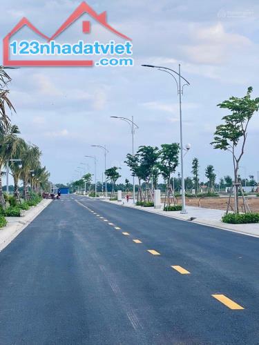 Chỉ duy nhất 2 nền liền kề 100m2/nền gần Khu TDC Sân bay Long Thành, Giá 1 tỷ 250/nền. - 3