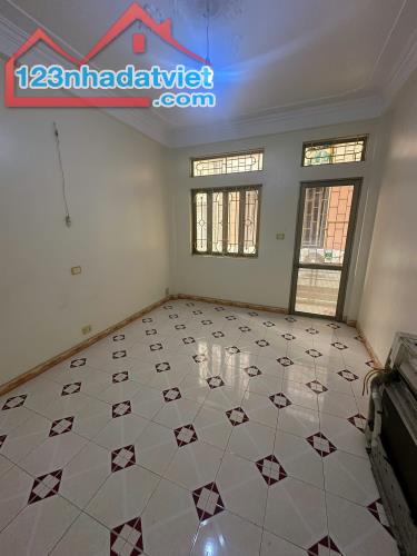 HÀNG HIẾM NGÕ 176 TRƯƠNG ĐỊNH, NGÕ THÔNG, TRUNG TÂM HAI BÀ TRƯNG, ĐẦU TƯ LÃI NGAY, 5 TỶ - 3