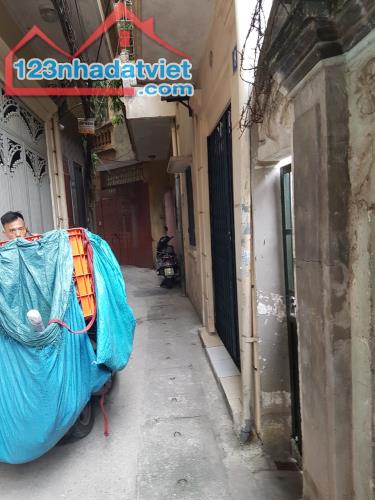 Bán gấp nhà ngõ 185 Minh Khai, quận Hai Bà Trưng, Hà Nội. Diện tích 67.6m2, MT 5m, 7.8 tỷ - 4