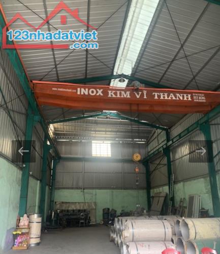 Chính chủ bán 240m2 Xưởng MT đường Bà Điểm Hóc Môn giá hơn 40 triệu M2 - 2