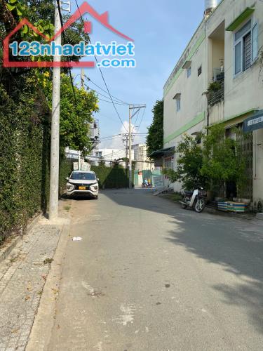 NHANH MỚI KỊP, SIÊU PHẨM 3 TẦNG X 60M2 ,NGUYỄN DUY TRINH , LONG TRƯỜNG ,Q9, CĂN GÓC THOÁNG - 1