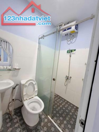 Cho thuê nhà 2 PN full nội thất khu Nam Việt Á - giá chỉ 10 tr - 3