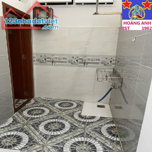 BÁN NHÀ MẶT PHỐ TẠI P. BÌNH TRƯNG TÂY , QUẬN 2 _ 3 TẦNG 4 PN _ 61 m2 _ ❌ CHỈ 5 TỶ AA - 5