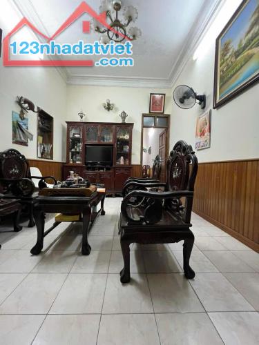 Nhà Minh Khai, 60mx4T, Ô tô, ngõ thông rộng thoáng, gần phố, giá 9.4 tỷ. +)Vị trí vô cùng - 3